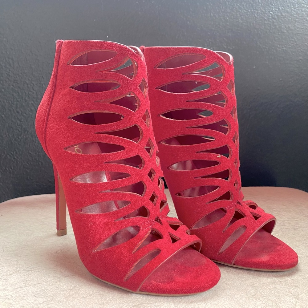 Red suede Aldo shoes - size 6.5